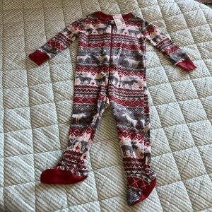 3-6m NWT Christmas, winter footie pajamas
